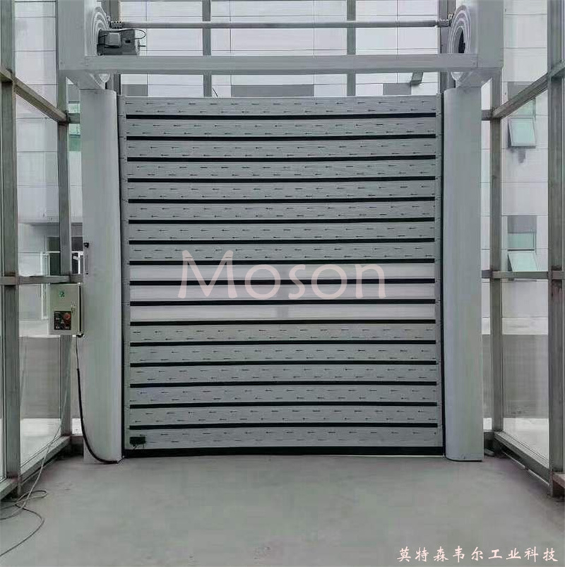 激光焊接防護門(mén)